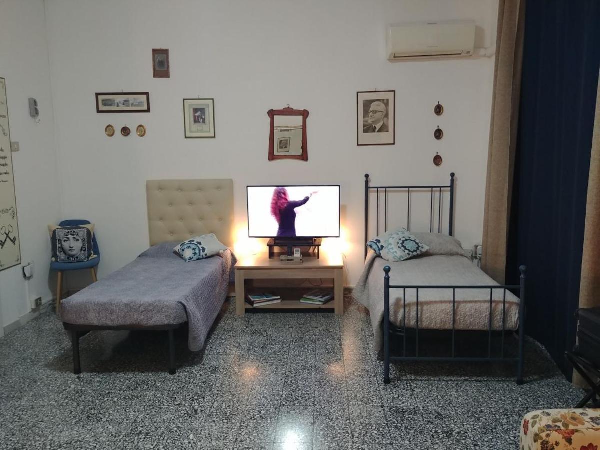 Miky M House B&B กาญารี ภายนอก รูปภาพ